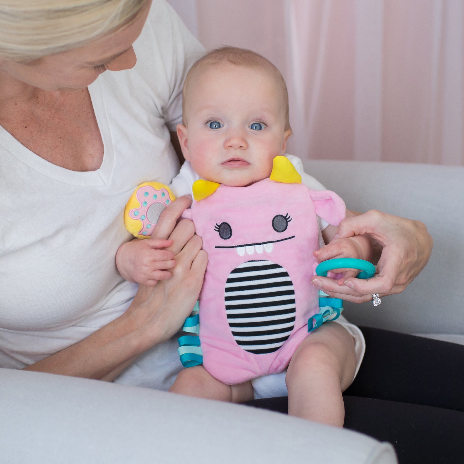 Dr. Brown’s™ Gripebelt™ Colic Swaddling Belt